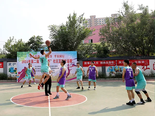 Athlete contesting for the ball